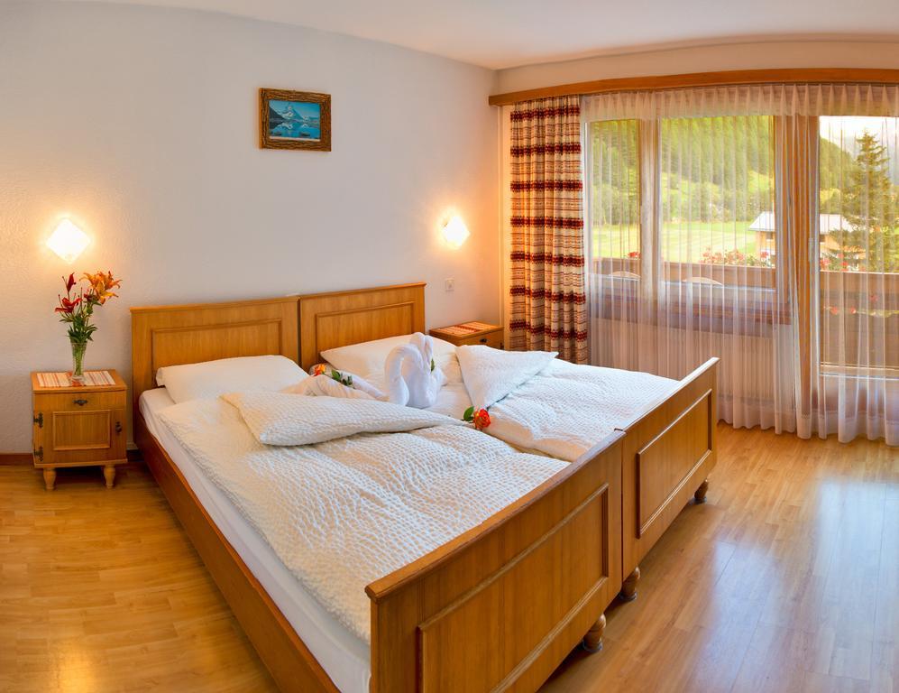 Hotel Adler ساس-غروند المظهر الخارجي الصورة